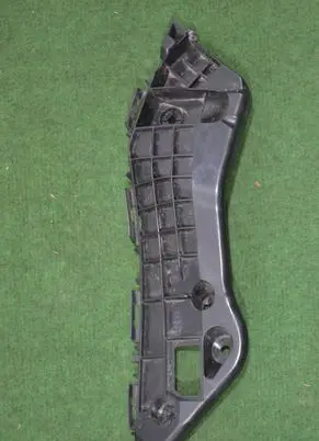 Toyota RAV 4 (XA40) Front bumper mounting bracket 52536-42070