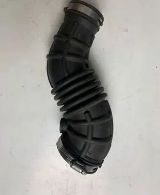 Ford Kuga II Intercooler hose/pipe FV419F805AF