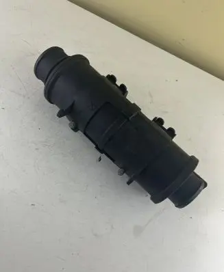 Jeep Grand Cherokee Intercooler hose/pipe 52014695AA