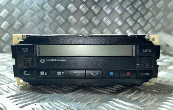 Volkswagen PASSAT B5 Climate control unit 3B1907044A 5HB00761702