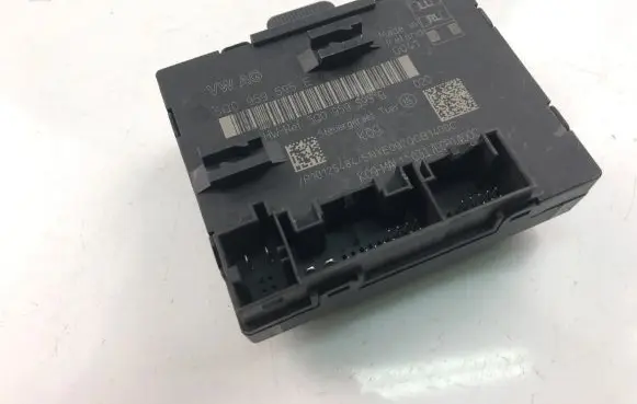 Volkswagen Golf VII Other control units/modules 5Q0959595E