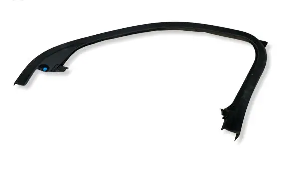 Volvo XC40 Front door glass trim molding 31455062
