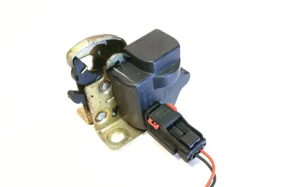 Jeep Cherokee Tailgate window lock/catch/latch 0054740ABA 740ABA