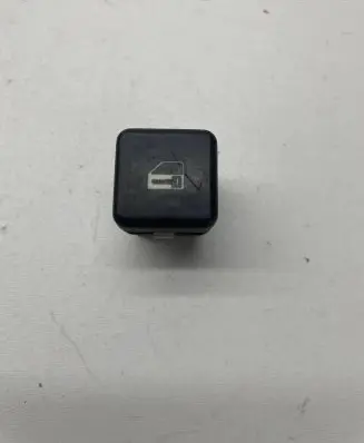 BMW 5 E39 Electric window control switch 8360828