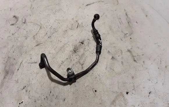 BMW 5 GT F07 Turbo turbocharger oiling pipe/hose 7800616
