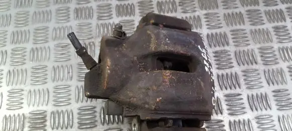 BMW X5 E53 Front brake caliper