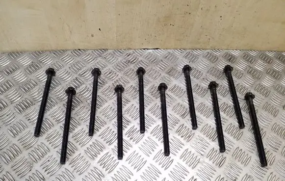 KIA Sportage Cylinder head bolts 