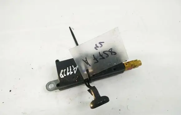 Volvo V50 Antenna control unit 