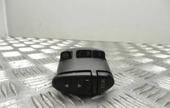 Toyota Avensis T220 Multifunctional control switch/knob 8623020010 T5777