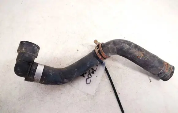 Ford Mondeo MK IV Engine coolant pipe/hose