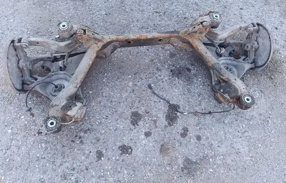 Seat Exeo (3R) Rear axle beam 03437281 03437381