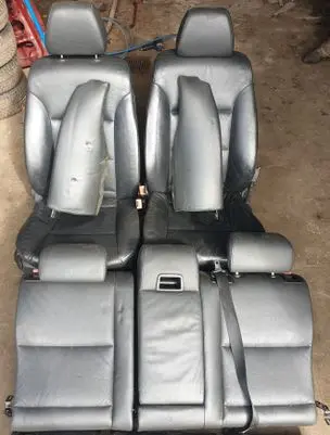 Seat set