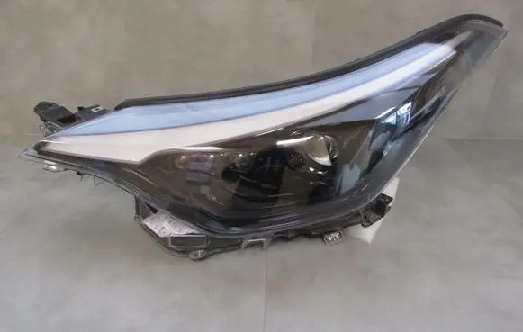 Toyota C-HR I Headlight/headlamp 81150-YP280