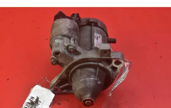 Toyota Yaris Starter motor DSN948
