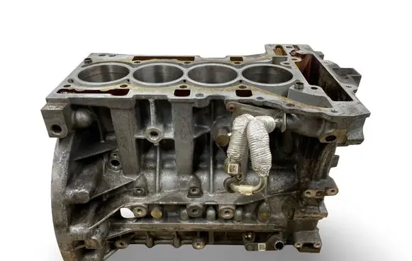 BMW 3 F30 F35 F31 Engine block 7587604 7629928 11117629928