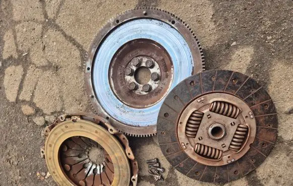 Skoda Superb B6 (3T) Clutch set kit 835253 701814 220704