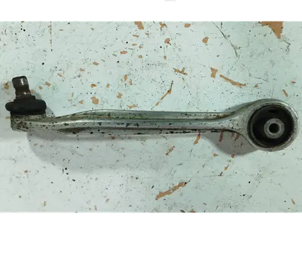 Volkswagen PASSAT B5 Front control arm 1680A811