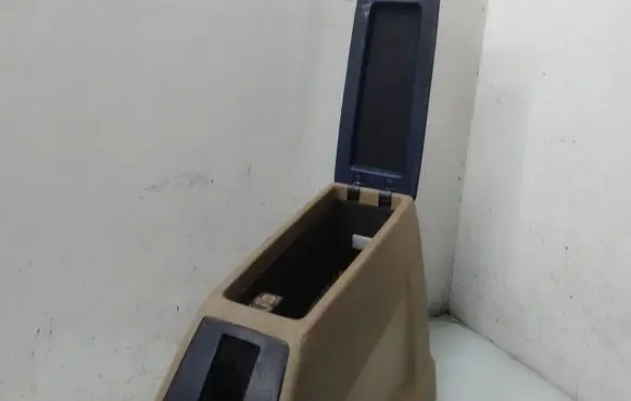 Volvo 940 Center console 