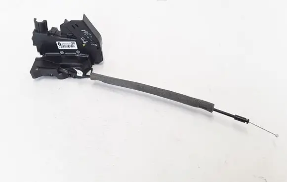 Renault Megane IV Rear door lock 825031733R