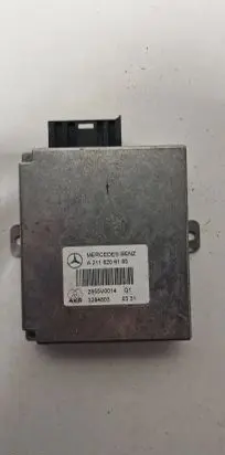 Mercedes-Benz E W211 Other control units/modules A2118206185 3284803 2855V0014