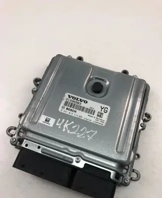 Volvo S60 Engine control unit/module ECU 31336983 0281018414