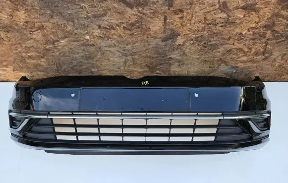 Volkswagen Golf VII Front bumper 5G0807221FL