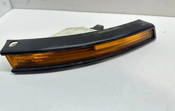 Front indicator light
