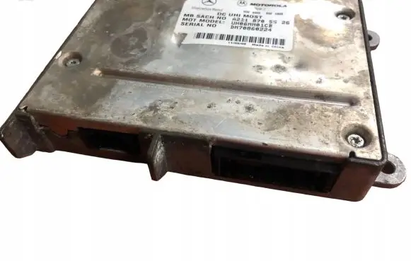 Mercedes-Benz E W211 Bluetooth control unit module a2118705526