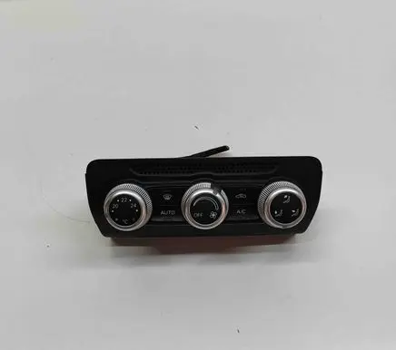 Audi A1 Interior fan control switch 8XA820043