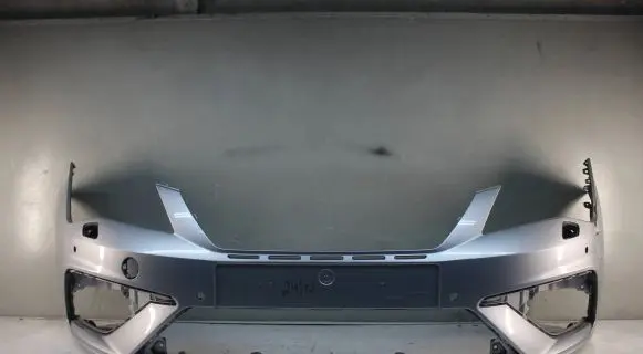 Seat Leon (5F) Front bumper