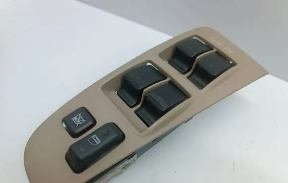 Toyota Avensis T250 Electric window control switch 8480205210 54035173 8482005100