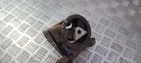 Ford Mondeo MK I Engine mount bracket 93bb7m124 93bb-7m124