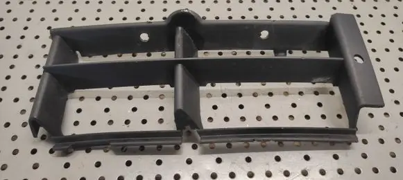 BMW 5 E39 Front bumper lower grill 511182356739
