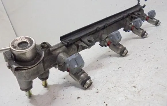 Skoda Fabia Mk1 (6Y) Fuel injector IWP058