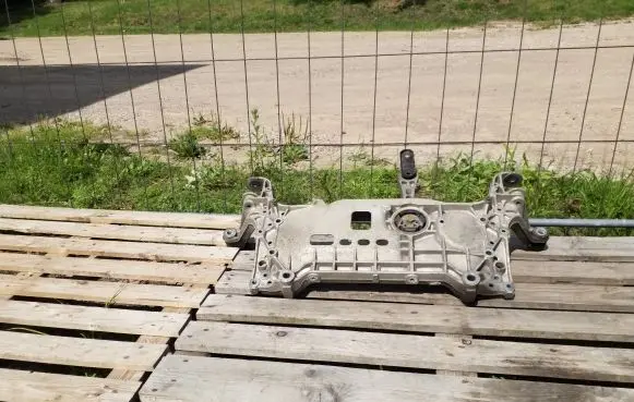 Volkswagen Sharan Front subframe 7N0199369A