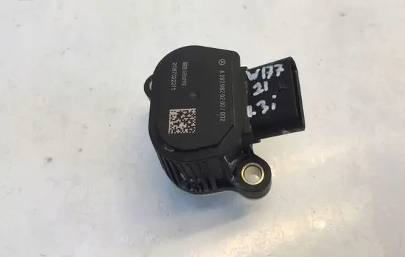 Vacuum valve