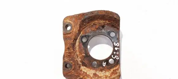 Opel Zafira B Bracket in trunk/boot 