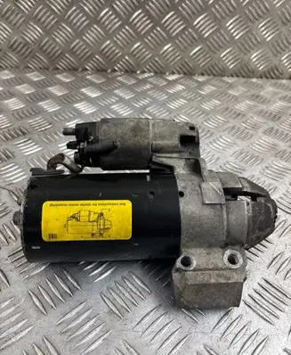 BMW 5 E60 E61 Starter motor 7823700