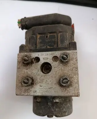 Nissan X-Trail T31 ABS Pump 0265216042 933666580