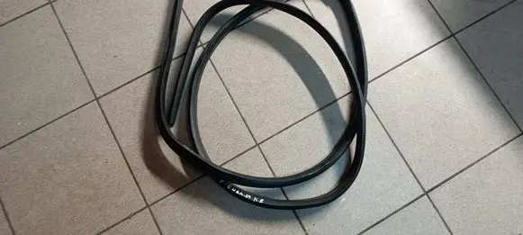 Ford Kuga I Front door rubber seal 
