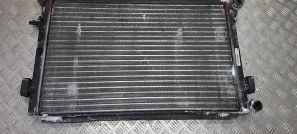 Coolant radiator