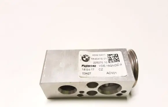 Mini Clubman F54 Air conditioning (A/C) expansion valve 6845415 43326411 22527010