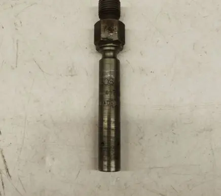 Mercedes-Benz SL R107 Fuel injector 0437502035