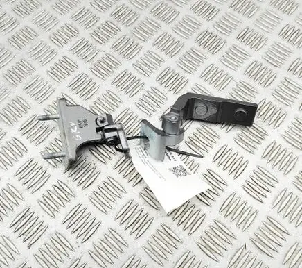 Mercedes-Benz GLB x247 Rear door hinge set A1777300102 A1777301100