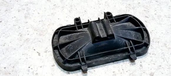 Mazda 6 Headlight/headlamp dust cover F014002522