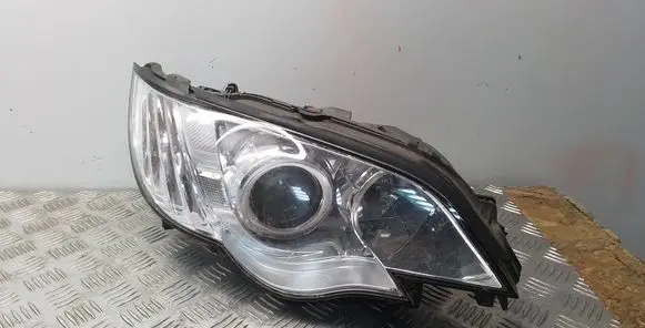 Subaru Outback Headlight/headlamp 10020954