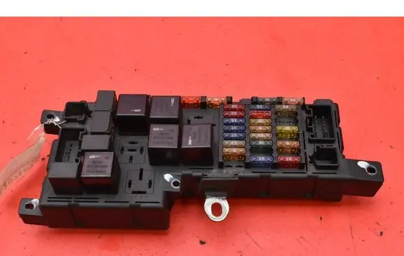 Volvo V70 Fuse box set 8678449