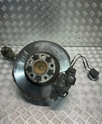 BMW 3 F30 F35 F31 Front wheel hub spindle knuckle 6792287