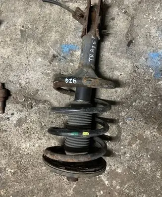 Hyundai Trajet Front shock absorber/damper