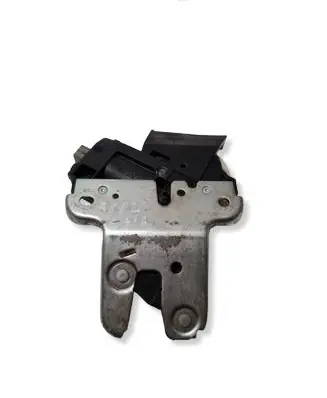 Audi A8 S8 D3 4E Tailgate/trunk/boot lock/catch/latch 4F5827505D
